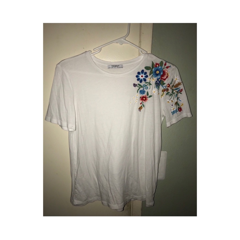 Zara Trafaluc White Floral Top
